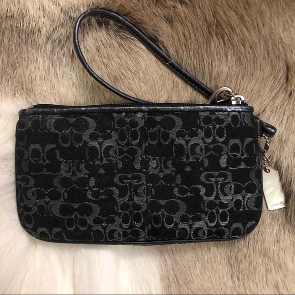 Coach Optic Signature Lurex Black Wristlet - Picture 2 of 6